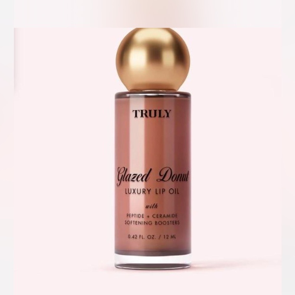 truly glazed donut lip oil